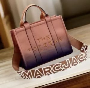 THE MARC JACOB.S ORANGE PREMIUM TOTE BAG WITH OG DUST BAG