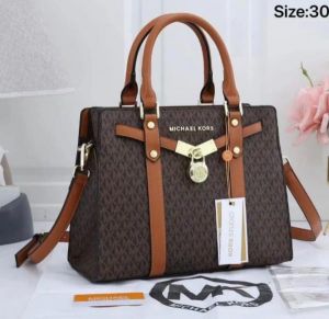 Michael_Kors_MK_Nouveau_Hamilton_Large_Satchel_Bag_With_Dust_Bag_20029_Coffee_Brown_5333