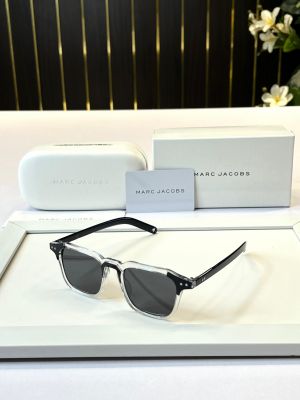 _Marc_jacobs_517_