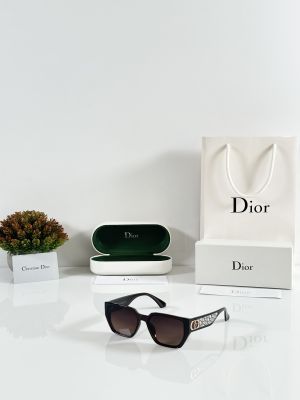 Dior_WMNS_5516_Brown