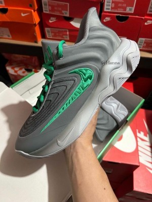 Nikee Giannis Immortality 4 Smoke Grey