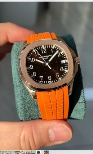 Patekk Philippe Aquanaut Orange Rubber Strap Watch011