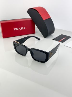 Prada_black_58043