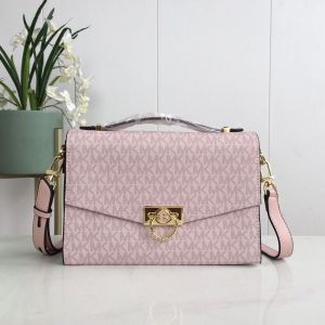 Michael_Kors_Hendirx_Pink_Crossbody_Bag_With_OriginalMagnet_box