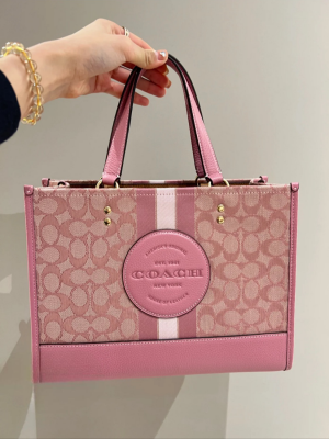 COAC H DEMPSEY TOTE WITH OG BOX AND BILLS 
