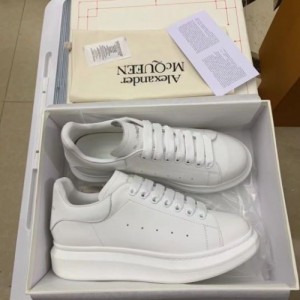 Alexander McQueen Sneaker White UA