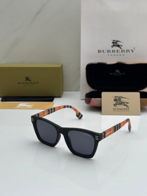 Burberry_black_281