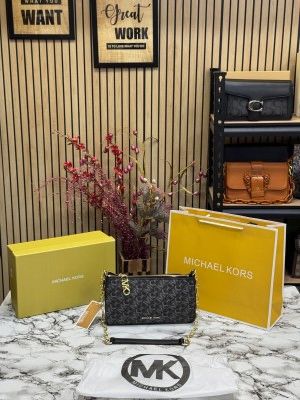Michael_Kors Versatile Mk Logo With Box And Dust Bag Including Carrybag (Black)