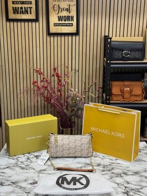 Michael_Kors Versatile Mk Logo With Box And Dust Bag Including Carrybag (Beige)
