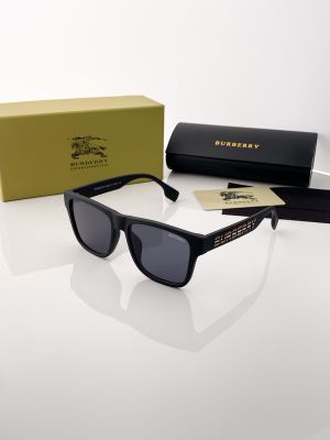Burberry_printed_4358