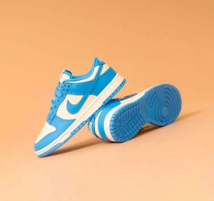Nik e Dunk Low University Blue Unc Sneakers