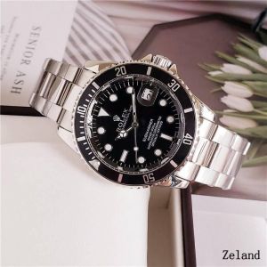 Role_x Oyster perpetual Submarine Automatic