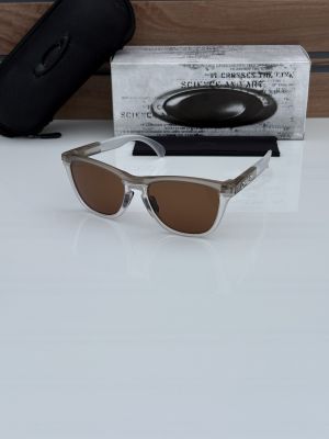 Oakle.y 9284 transparent brown 