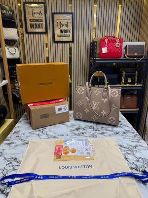 Louis_Vuitton Onthego Mm Empreinte With Double Og Box And Dust Bag (Khaki)