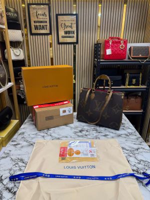 Louis_Vuitton Onthego Mm Empreinte With Double Og Box And Dust Bag (Khaki)