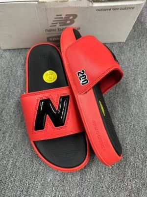 Ne w Balance Dynasoft Red Black Slides