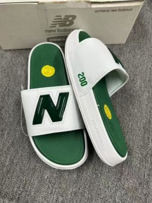 Ne w Balance Dynasoft White Green Slides