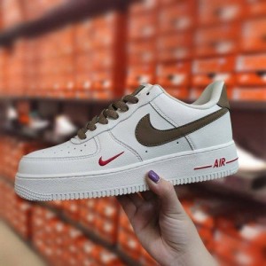 Nikee Airforce 1 mini red swoosh