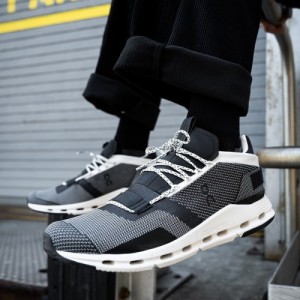 OnCloud Running Nova Black White Womens