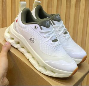 O_N CLOUD  X LOEWE OliveWHITE Men Shoes