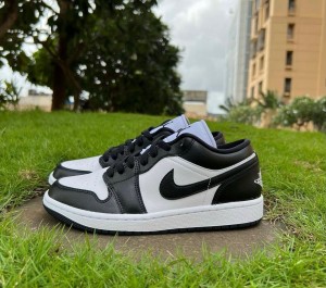 Nikee Air Jordan 1 Panda