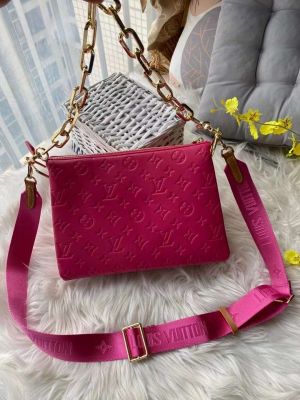Louis_vuttion_coussin_bag premium quality with box &carry bag