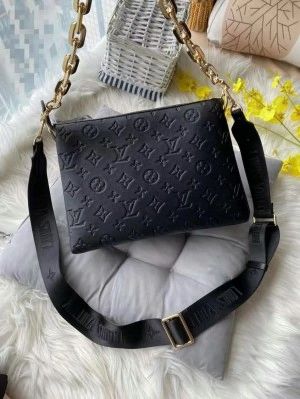 Louis_vuttion_coussin_bag premium quality with box &carry bag