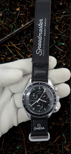 OMEGA_SWATCH_CHRONOGRAPH_BLACK_SILVER_BLACK_317
