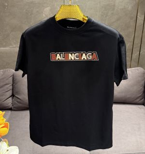 BALENCIAGA BLACK FRONT EMBORSSED PREMIUM TSHIRT