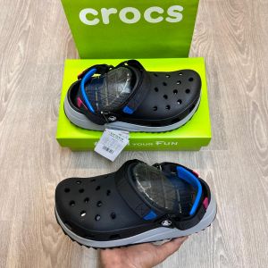 Croc_s Classic Hiker Ikat Clogs FlipFlop