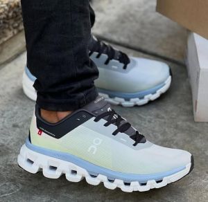 O_n Cloudflow 4 Light Glacier Chambray Men Shoes