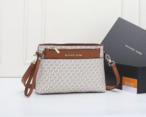 MICHAEL_KORS_MOON_WITHOUTBOX_5455