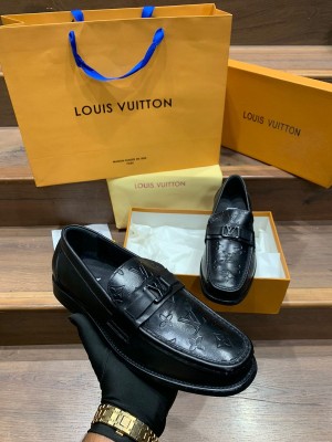 Louis Vuitton Monogram Premium Loafer