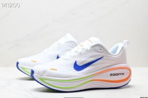 Nikee Zoom X Vomero Plus
