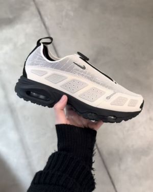 Nik e Air Max Sndr Obscura Running Shoes
