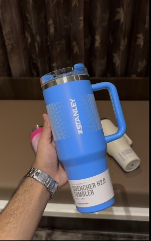 Stanley Quencher Dotted Design Tumbler Blue Azure