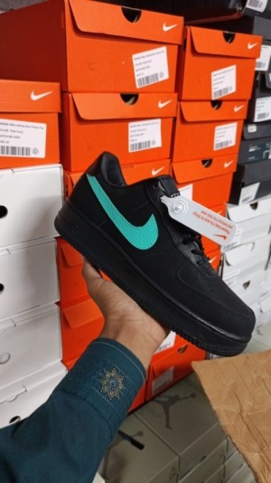Nikee Airforce 1 Tiffany Semi UA 206 royal Nikee Airforce 1 Tiffany Semi UA 206 royal