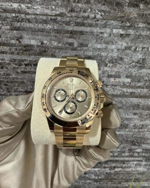 Role_x Oyster perpetual Daytona Chosmograph Gold-Gold