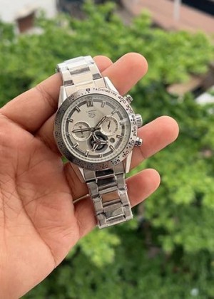 TA G HEUER PREMIUM WATCH