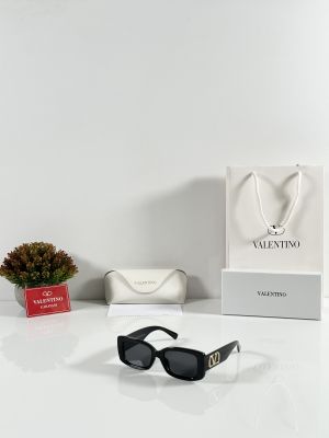 Valentino_WMNS_3006_Black