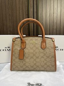 Coac_h Satchel Top Handle Sleek with magnet box 536