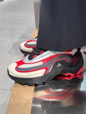 Adidass Wonder Runner Turbo Red