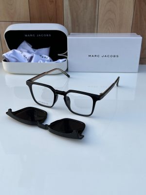 marc_jacobs_attechment_full_black