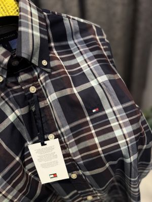 TOMMY HILFEGGER DARK BROWN CHECKS