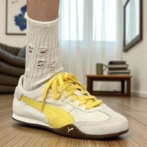 WMNS Pum a Bella Ut Canvas White Yellow Sneakers