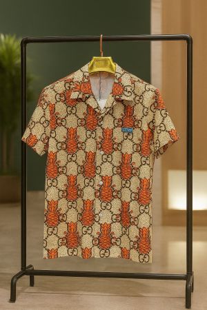 GUCCCI BEE SHIRT HALF SLEVES IMPORTED