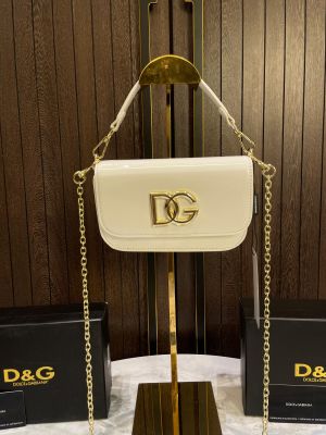 dolce & gabana handbag with extra chain with box 509