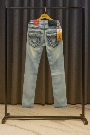 TRUE RELIGION SKY WASH DENIM WITH greem RICE STIC