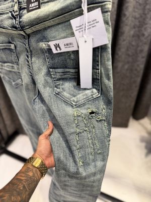 A M I R I JEANS blending timeless allure