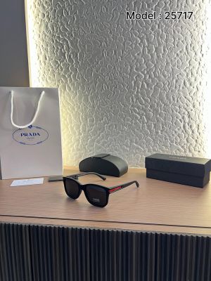 Prad_25717 black 